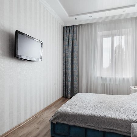 2 Bedroom on Deribasovskaya Str. Odessa Exteriör bild