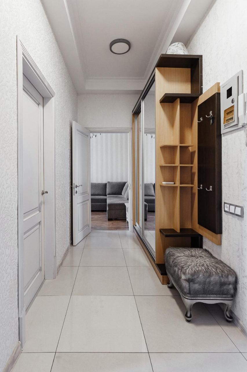 2 Bedroom on Deribasovskaya Str. Odessa Exteriör bild