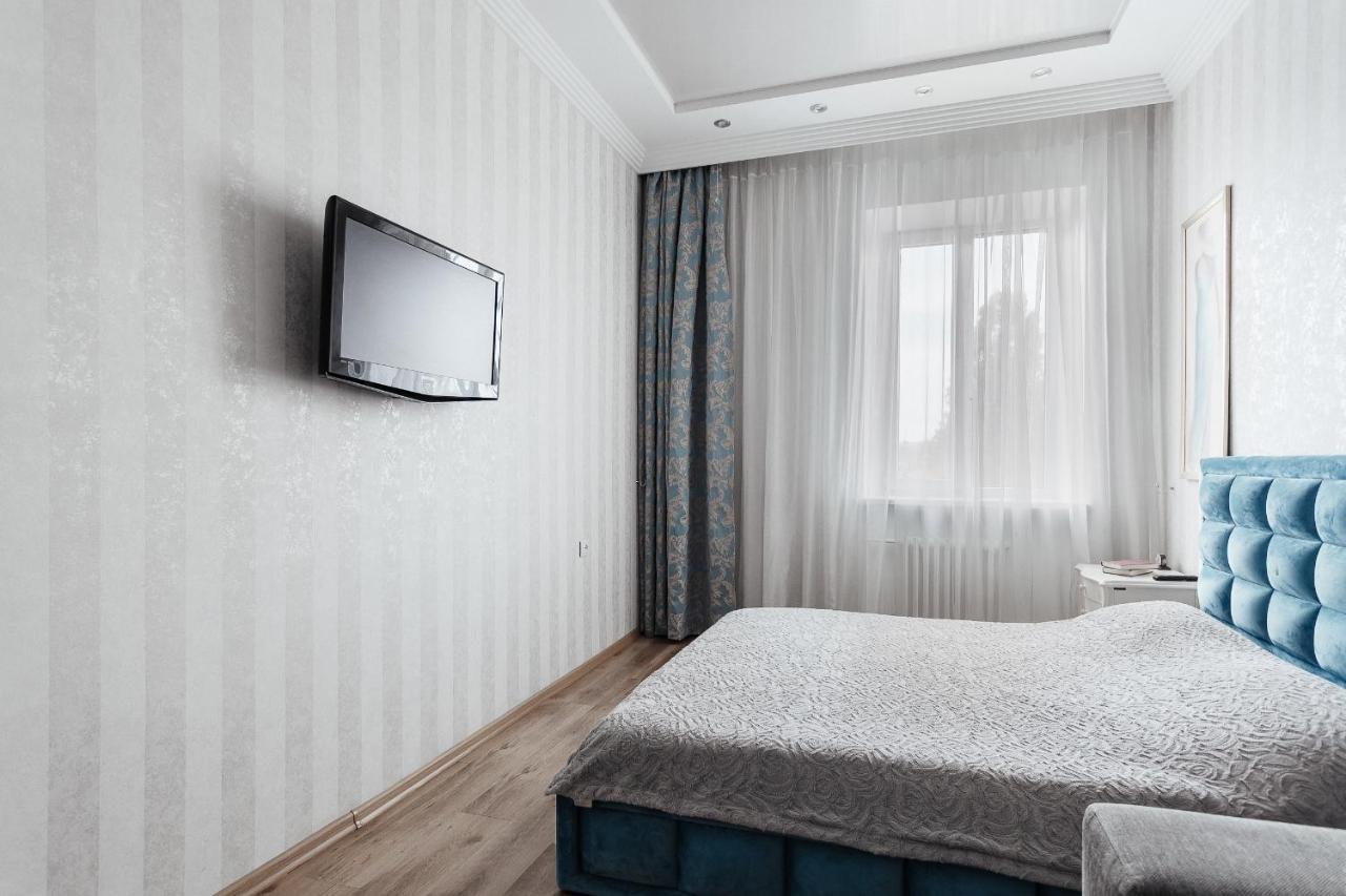 2 Bedroom on Deribasovskaya Str. Odessa Exteriör bild