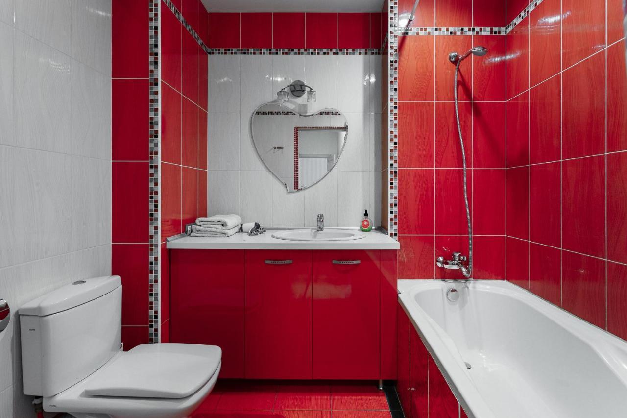 2 Bedroom on Deribasovskaya Str. Odessa Exteriör bild