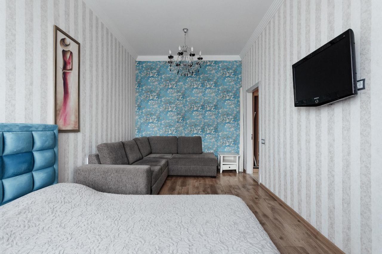 2 Bedroom on Deribasovskaya Str. Odessa Exteriör bild